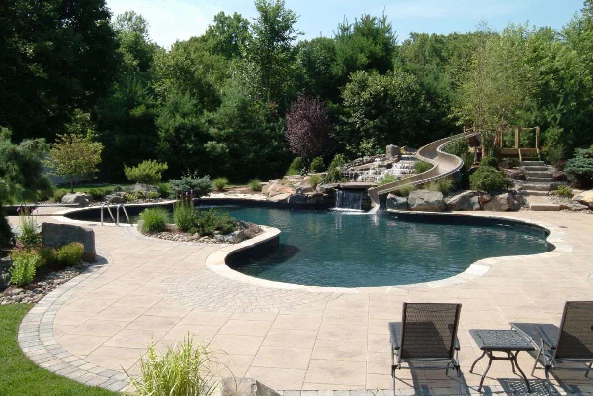 Vinyl liner pools